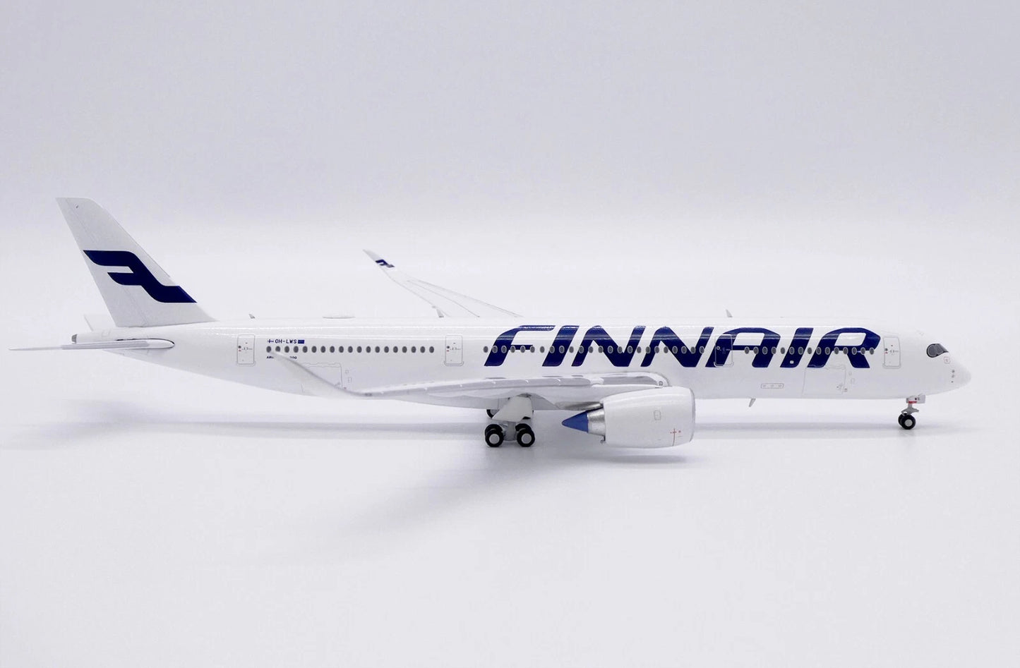 JC WINGS A350-900XWB FINNAIR REG: OH-LWS