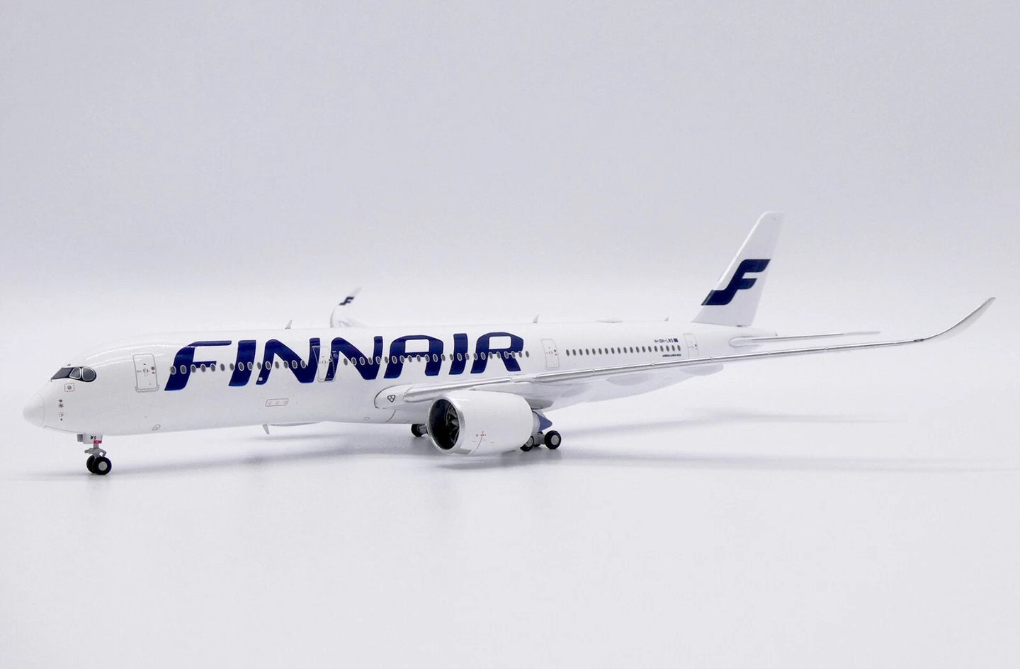 JC WINGS A350-900XWB FINNAIR REG: OH-LWS