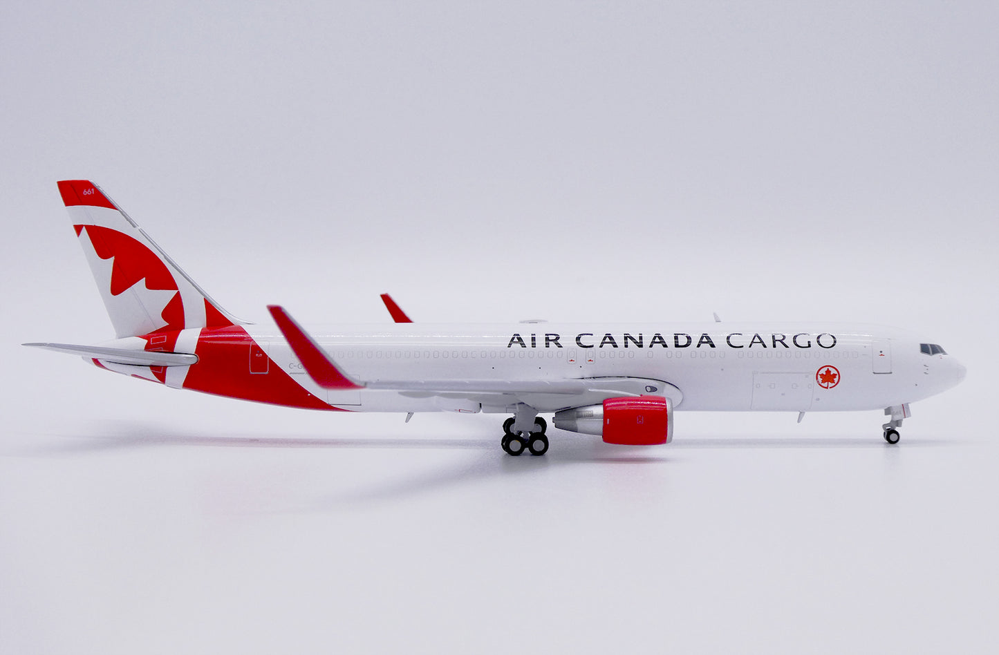 JC WINGS B767-300ER(BDSF) AIR CANADA CARGO REG: C-GHLV