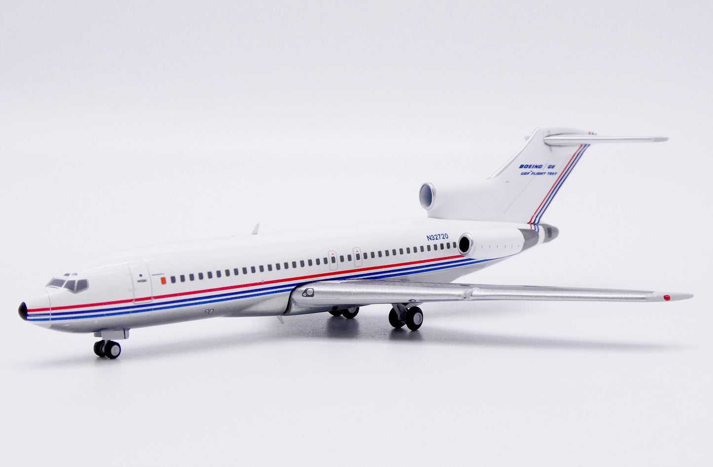 JC WINGS B727-100 HOUSE COLOUR FLIGHT "TEST FANTASY" (POLISHED) REG: N32720