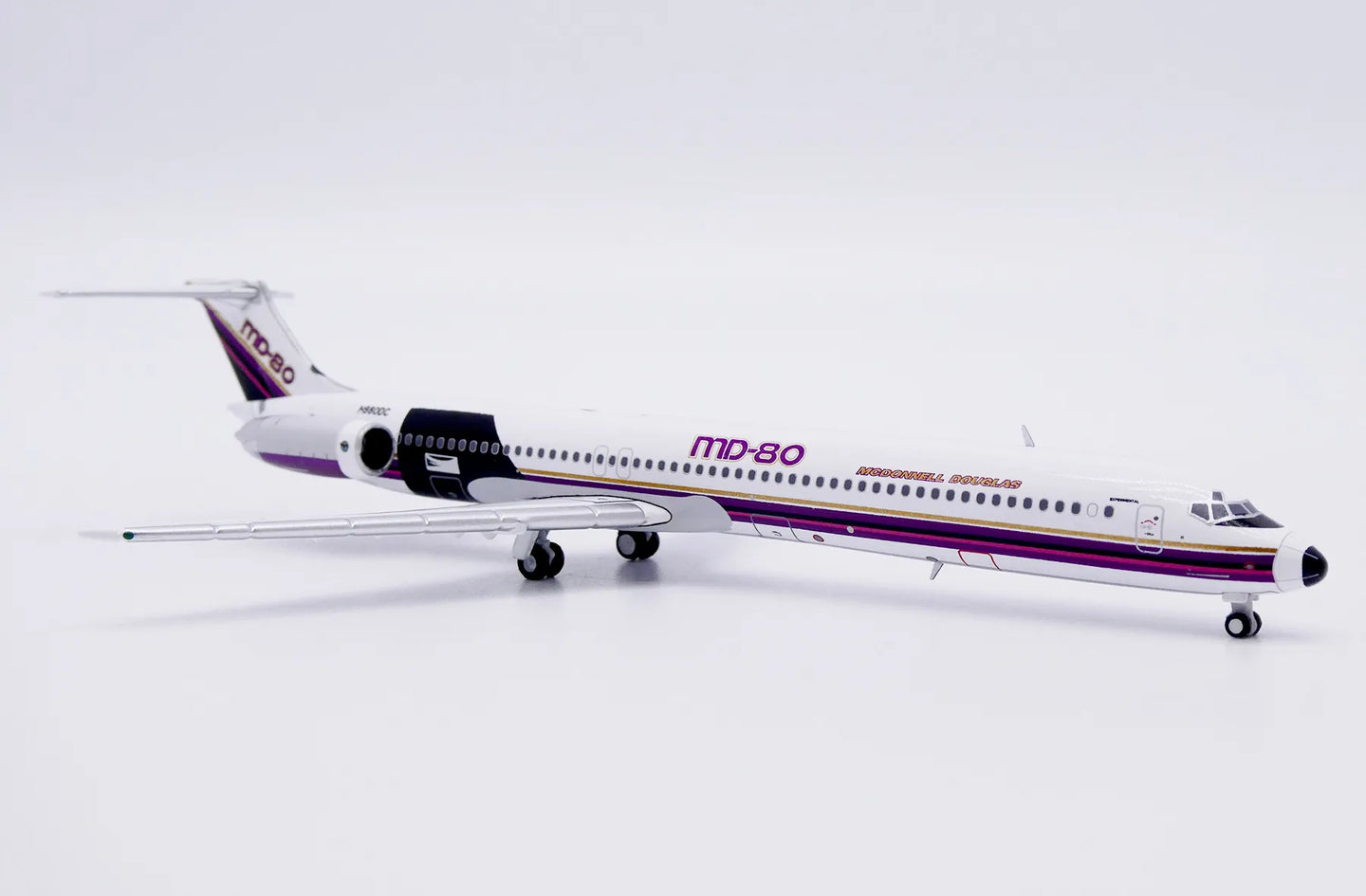 JC WINGS MD-81 HOUSE COLOUR "FANTASY" REG: N980DC