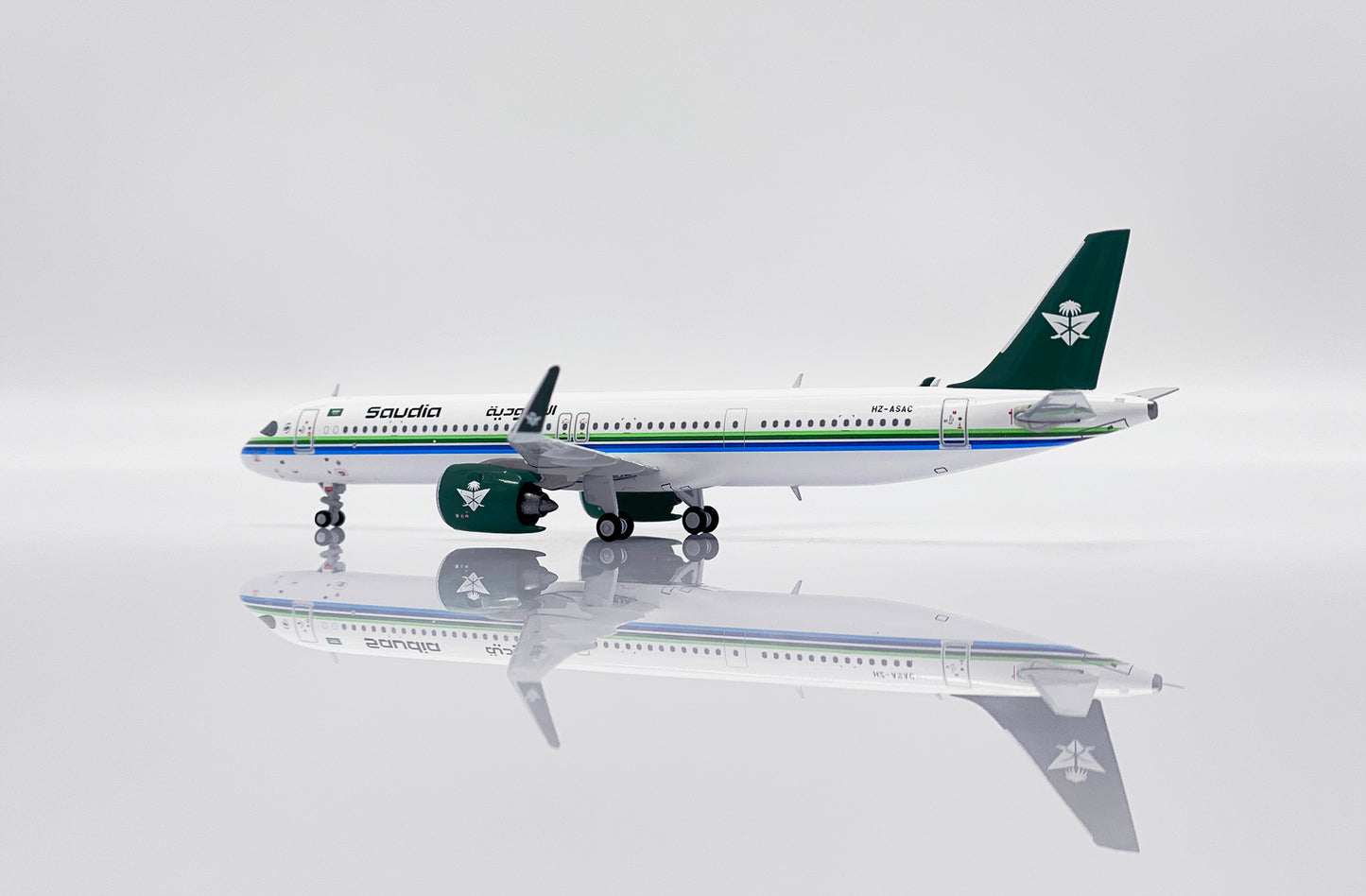 JC WINGS A321NEO SAUDI ARABIAN AIRLINES REG: HZ-ASAC