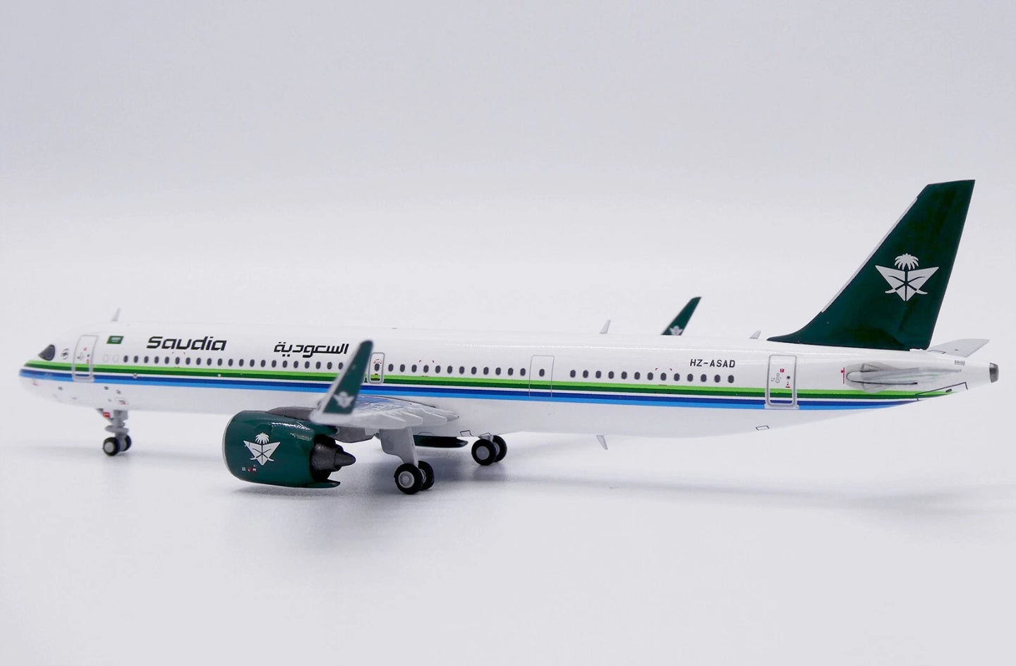 JC WINGS A321NEO SAUDI ARABIAN AIRLINES REG: HZ-ASAD