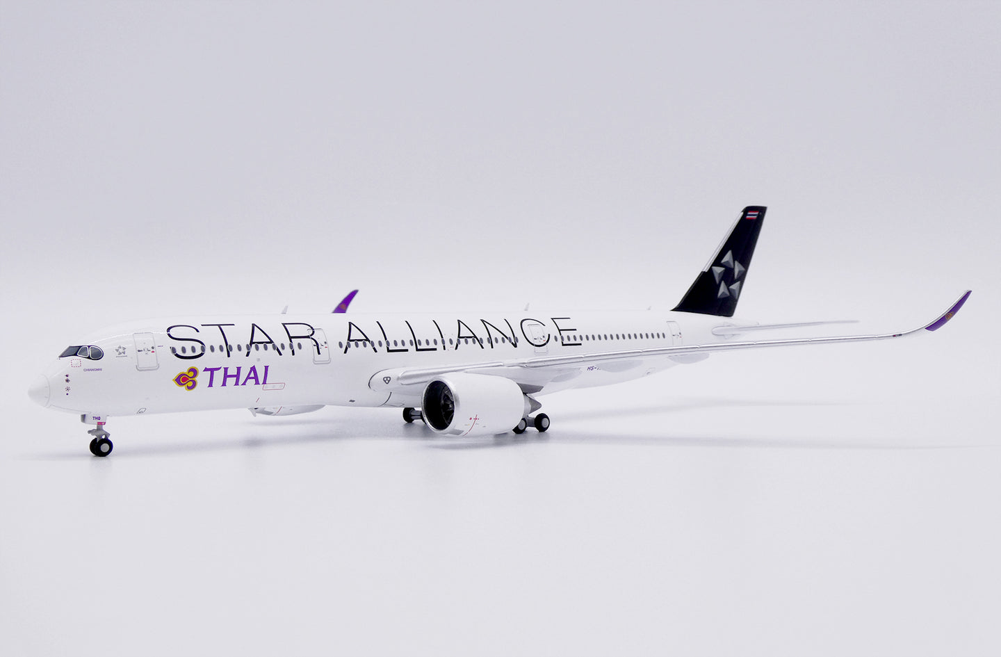 JC WINGS A350-900XWB THAI AIRWAYS STAR ALLIANCE REG: HS-THQ