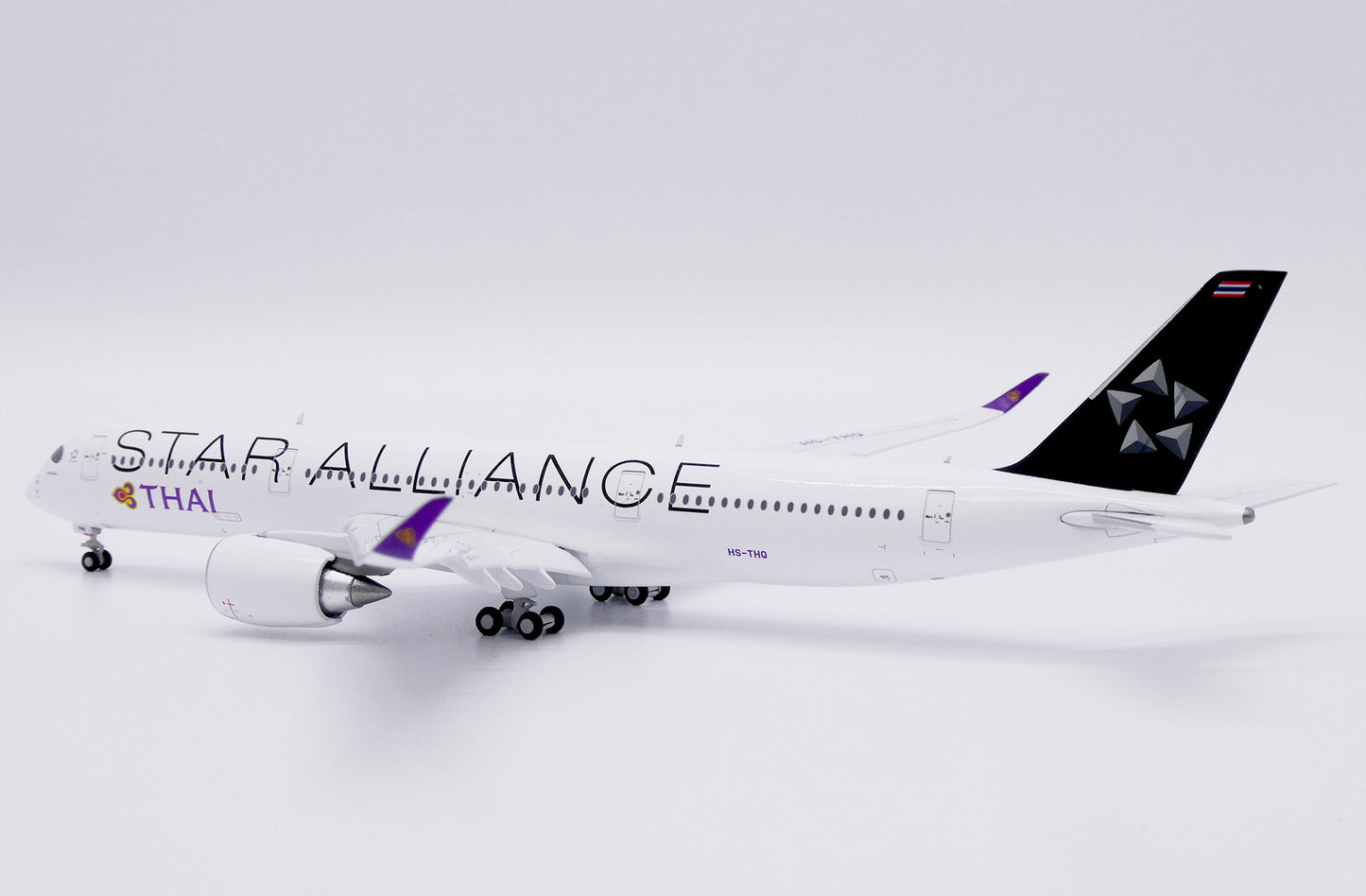 JC WINGS A350-900XWB THAI AIRWAYS STAR ALLIANCE REG: HS-THQ