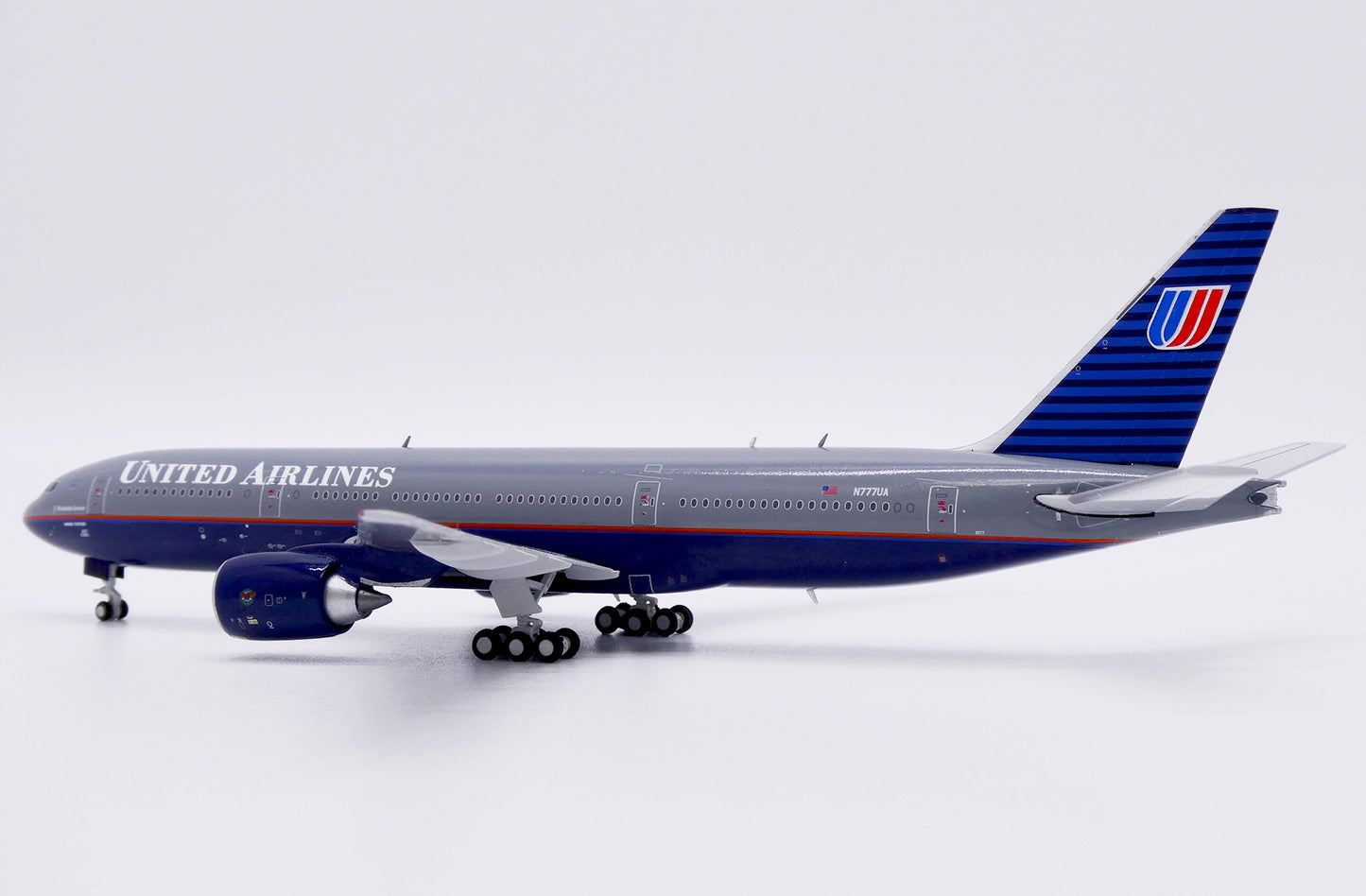 JC WINGS  B777-200  REG: N777UA