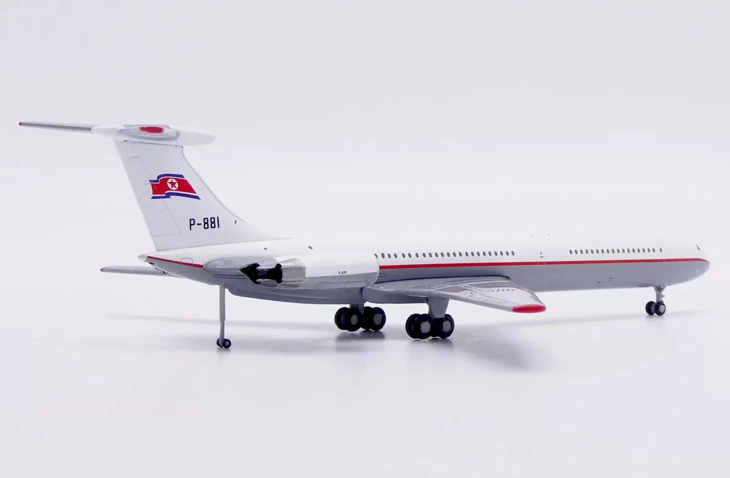 JC WINGS ILYUSHIN IL-62M AIR KORYO REG: P-881