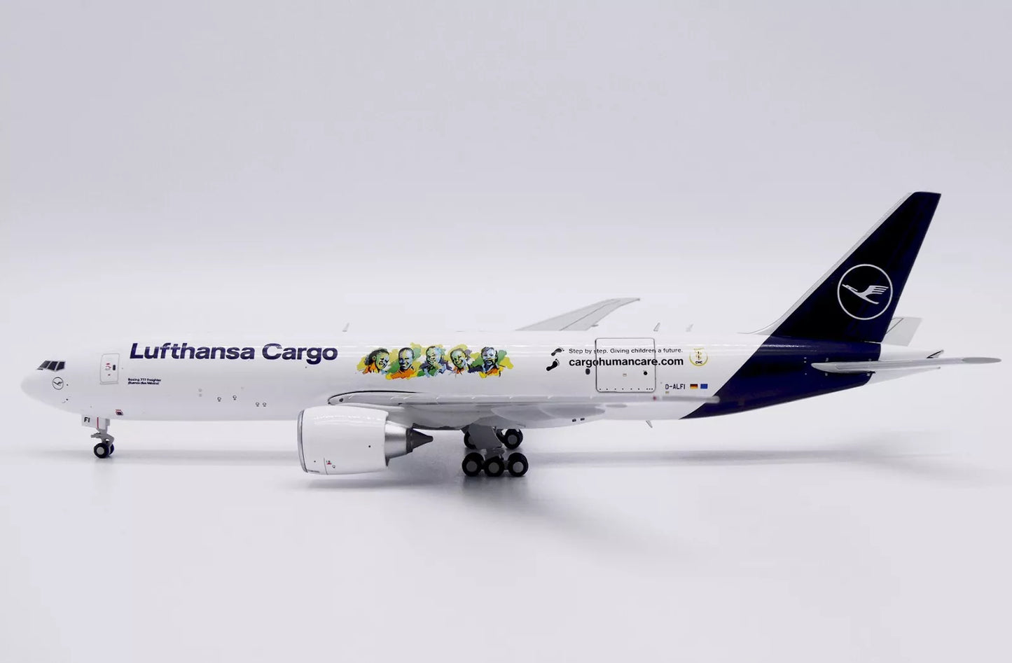 JC WINGS B777F LUFTHANSA CARGO "CARGOHUMANCARE.COM" (INTERACTIVE SERIES) REG: D-ALFI