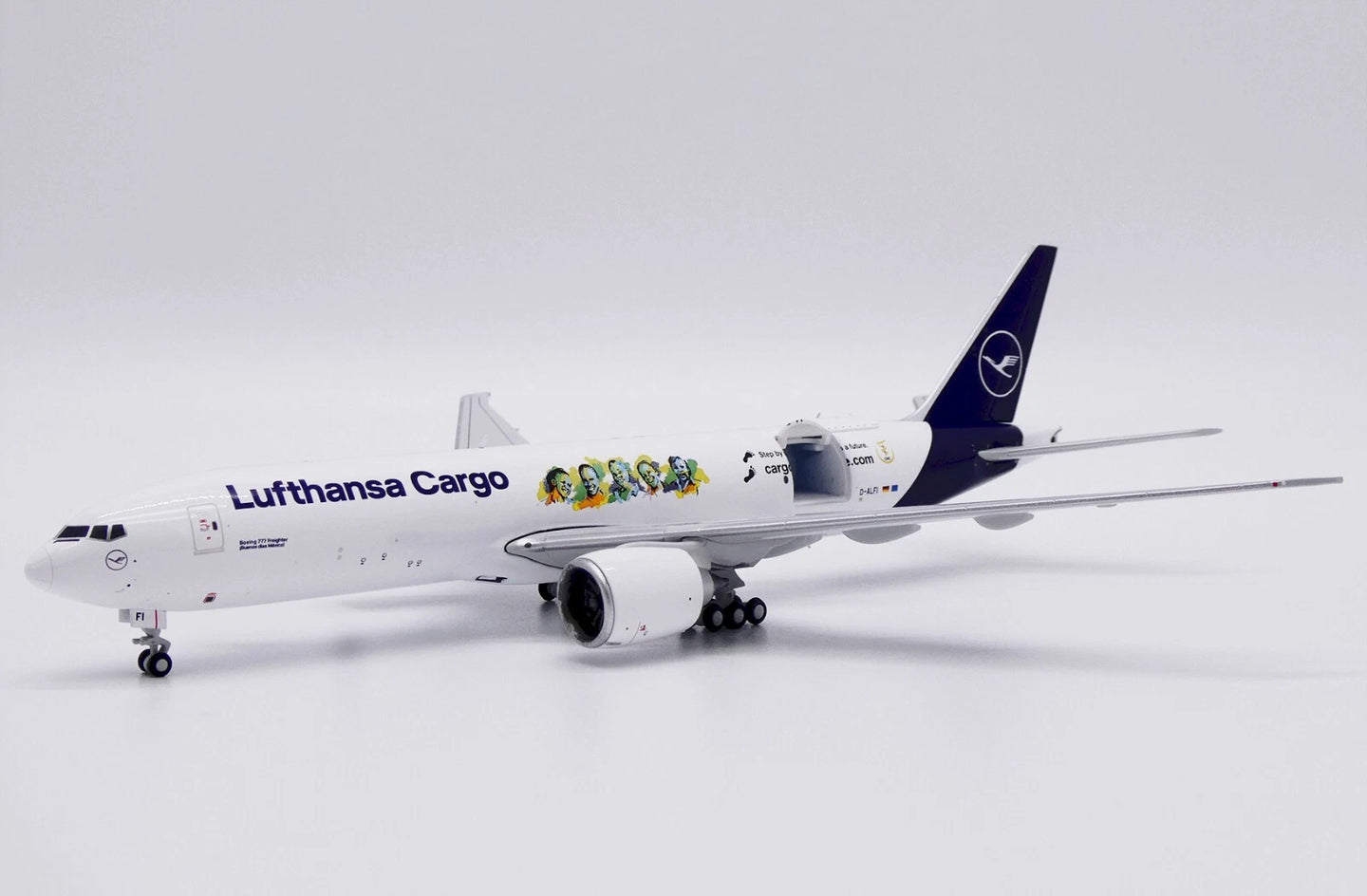 JC WINGS B777F LUFTHANSA CARGO "CARGOHUMANCARE.COM" (INTERACTIVE SERIES) REG: D-ALFI