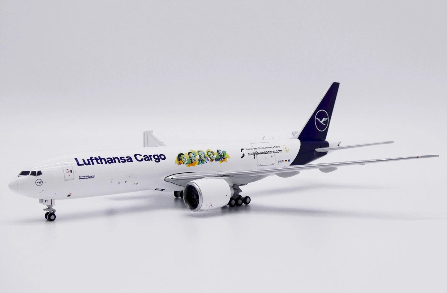 JC WINGS B777F LUFTHANSA CARGO "CARGOHUMANCARE.COM" (INTERACTIVE SERIES) REG: D-ALFI
