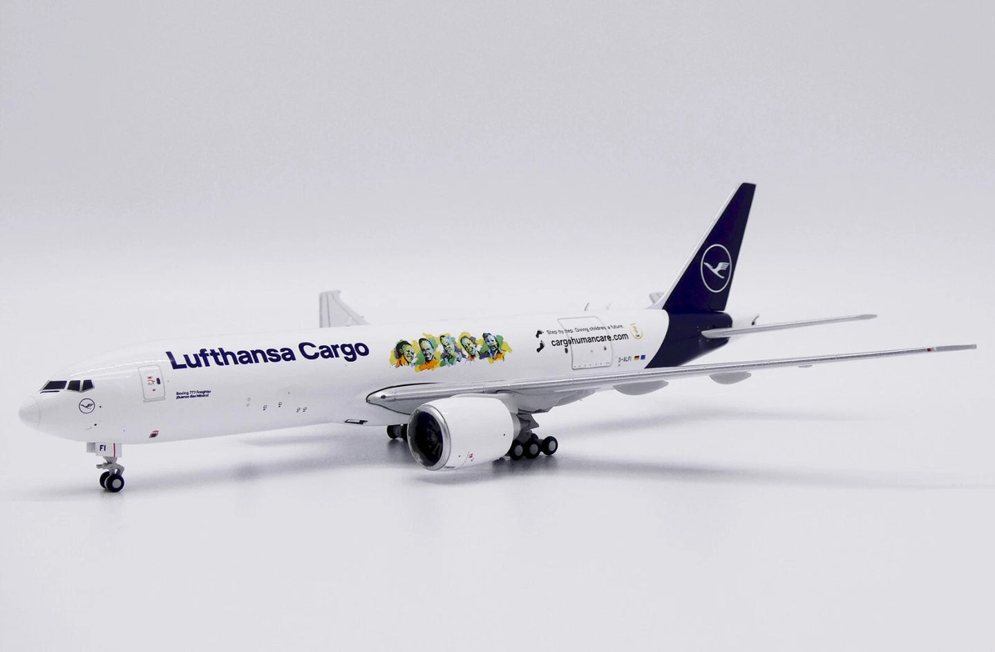 JC WINGS B777F LUFTHANSA CARGO "CARGOHUMANCARE.COM" (INTERACTIVE SERIES) REG: D-ALFI