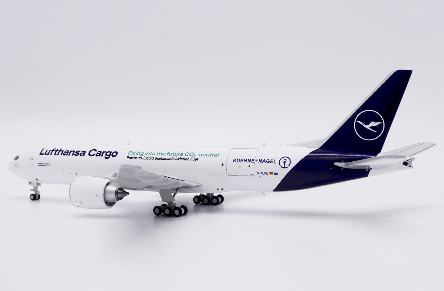 JC WINGS B777F LUFTHANSA CARGO "REG: D-ALFK