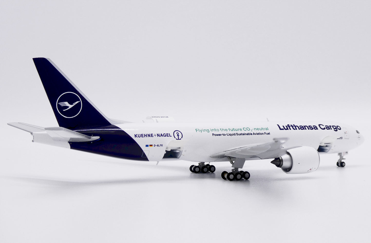 JC WINGS B777F LUFTHANSA CARGO "REG: D-ALFK