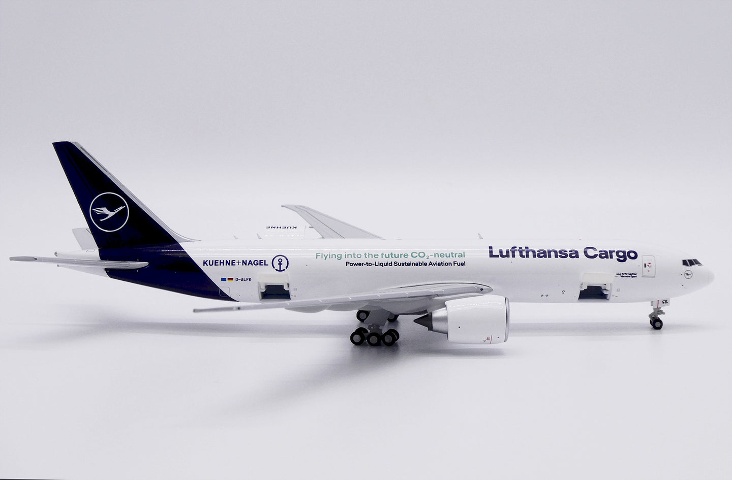 JC WINGS B777F LUFTHANSA CARGO "REG: D-ALFK