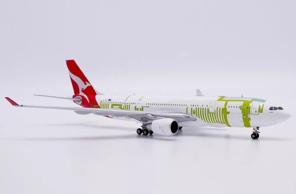 JC WINGS A330-200(P2F) QANTAS FREIGHT "BARE METAL" REG: VH-EBF