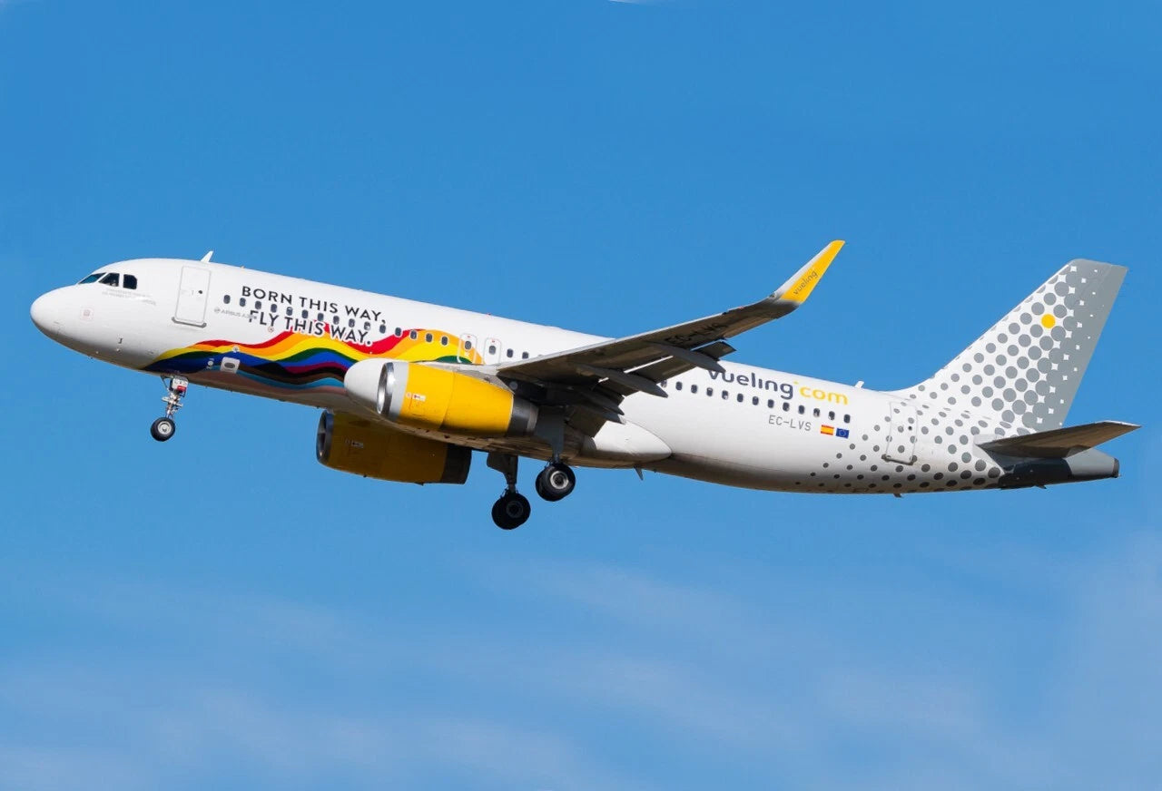 JC WINGS A320 VUELING "BORN THIS WAY, FLY THIS WAY" REG: EC-LVS