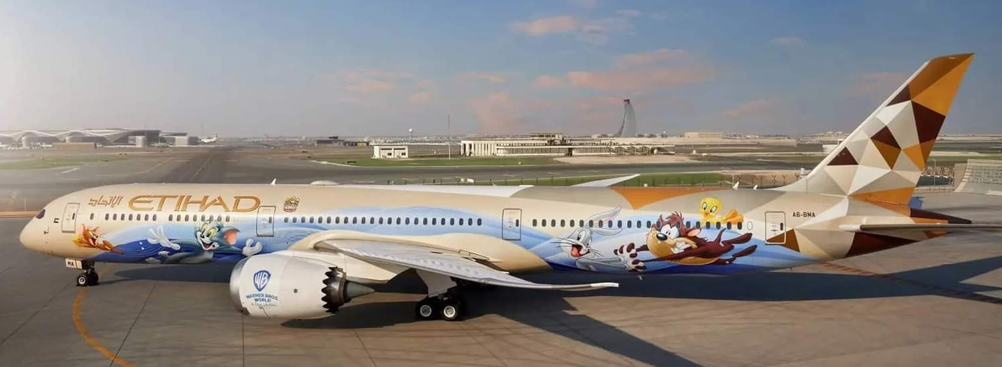 JC WINGS B787-10 DREAMLINER ETIHAD AIRWAYS "WARNER BROS. WORLD" REG: A6-BMA
