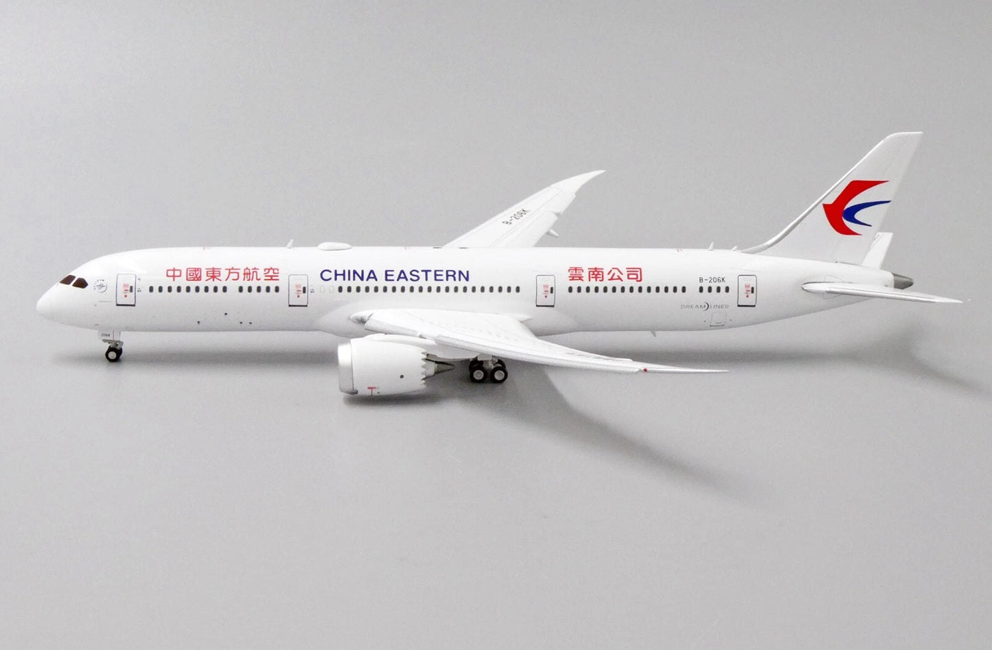 JC WINGS JC4029A 1/400 B787-9 CHINA EASTERN AIRLINES (FLAPS DOWN) REG: B-206K