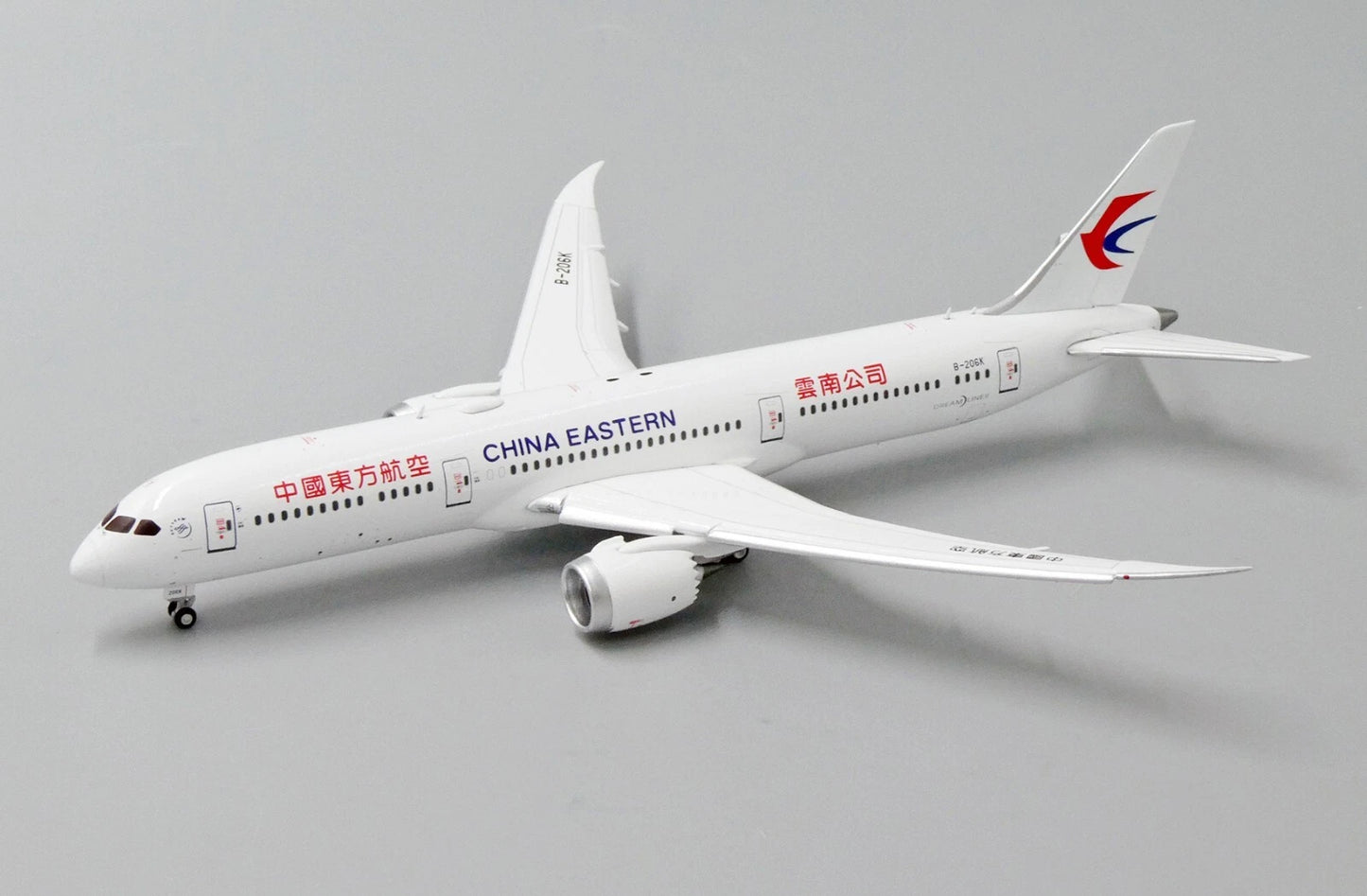 JC WINGS JC4029A 1/400 B787-9 CHINA EASTERN AIRLINES (FLAPS DOWN) REG: B-206K