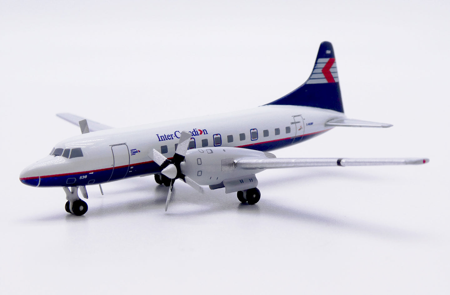 JC WINGS CONVAIR CV-580 INTER-CANADIEN REG: C-GQBP