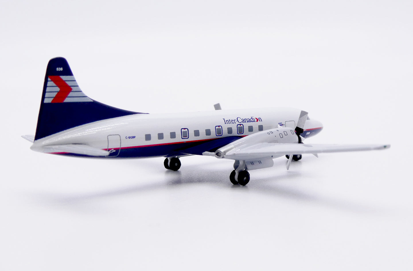 JC WINGS CONVAIR CV-580 INTER-CANADIEN REG: C-GQBP