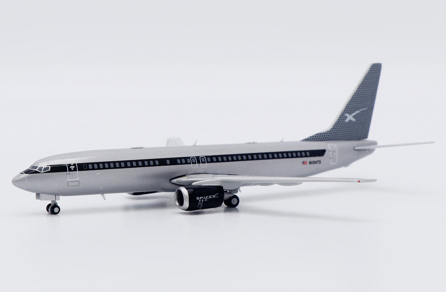 JC WINGS B737-800 SPACEX REG: N154TS
