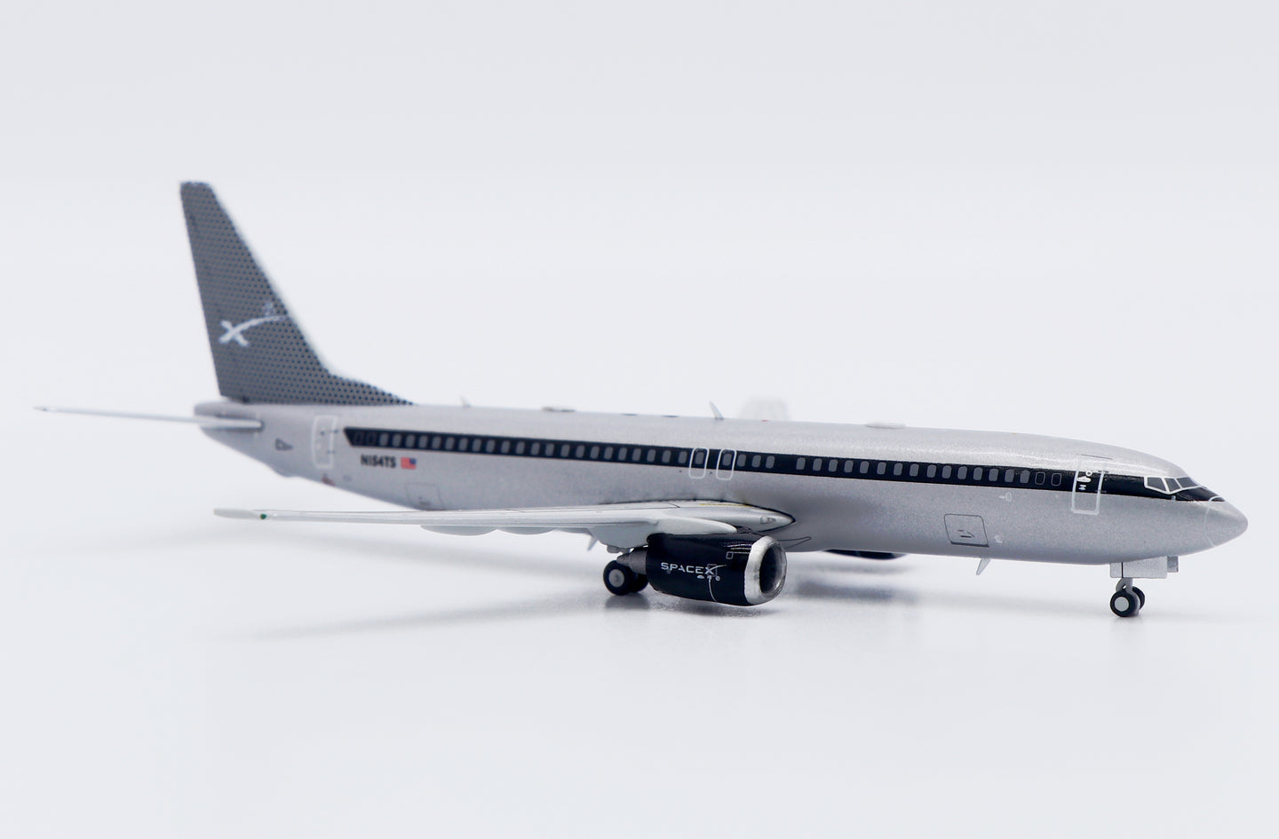 JC WINGS B737-800 SPACEX REG: N154TS