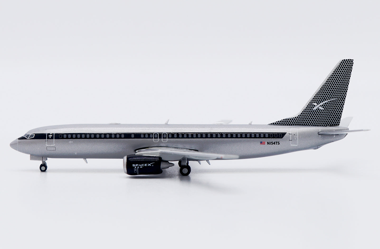 JC WINGS B737-800 SPACEX REG: N154TS