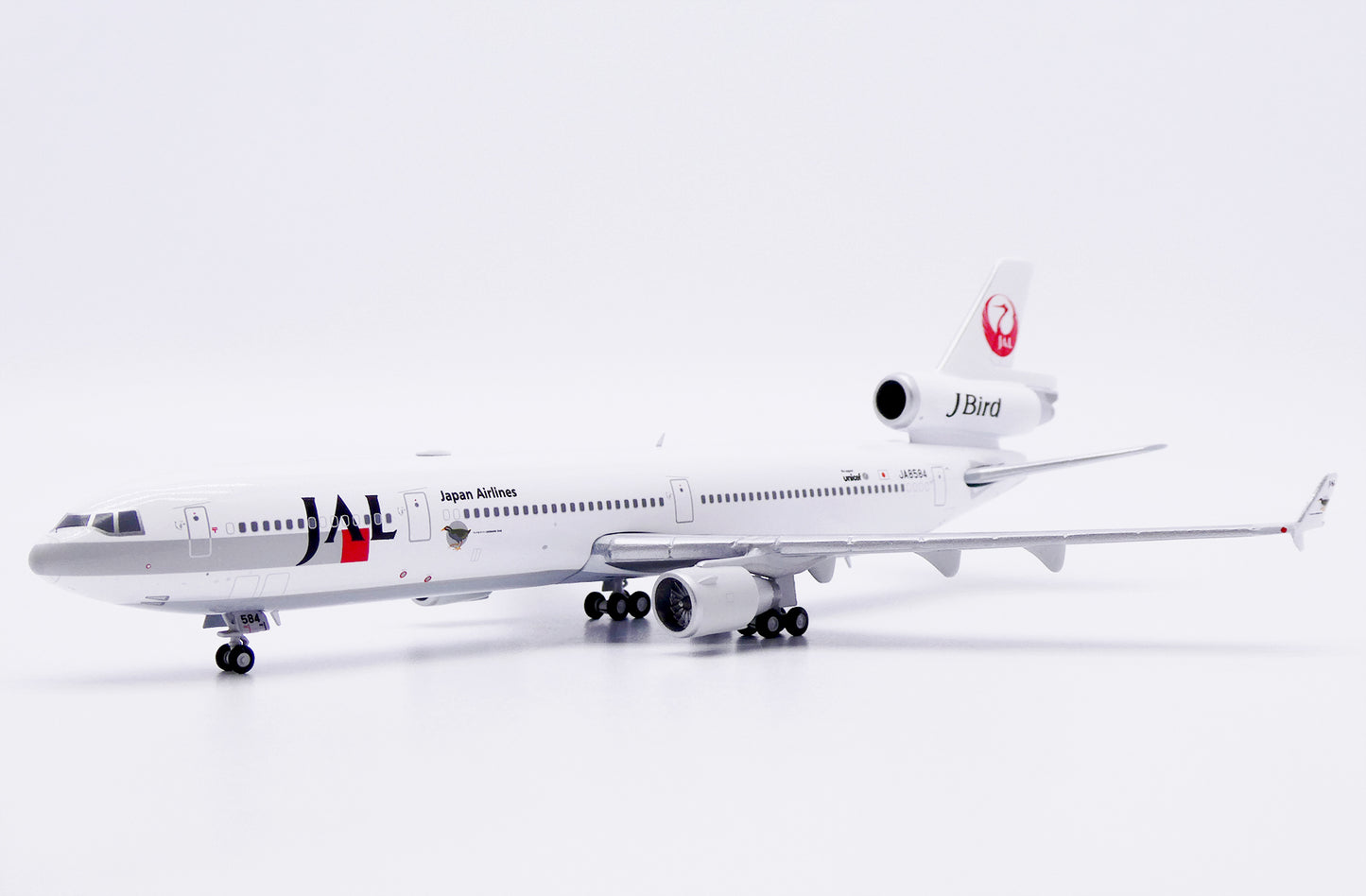 JC WINGS MD-11 JAPAN AIRLINES (JAL) "J-BIRD" REG: JA8584