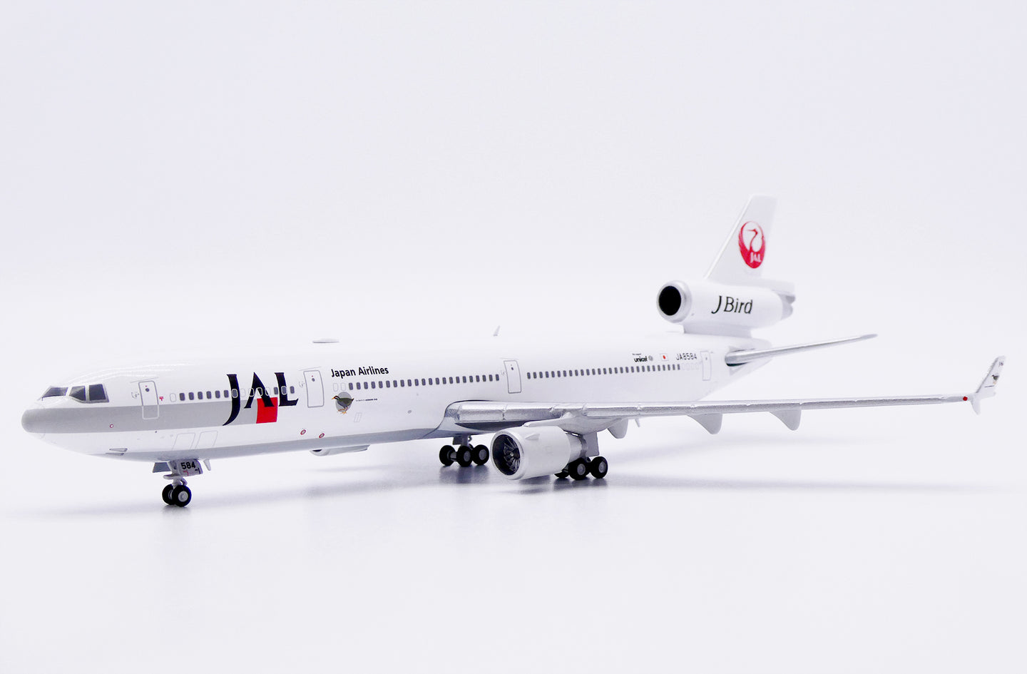 JC WINGS MD-11 JAPAN AIRLINES (JAL) "J-BIRD" REG: JA8584