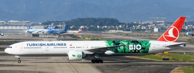 JC WINGS B777-300ER TURKISH AIRLINES "BIO FUEL" REG: TC-LJH