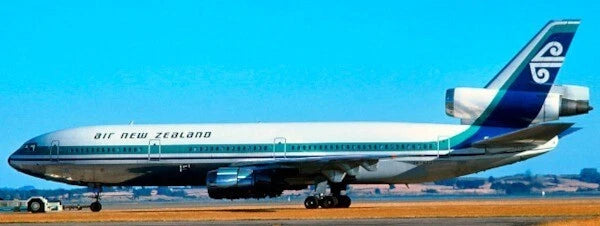 JC WINGS DC-10-30 AIR NEW ZEALAND (POLISHED) REG: ZK-NZQ