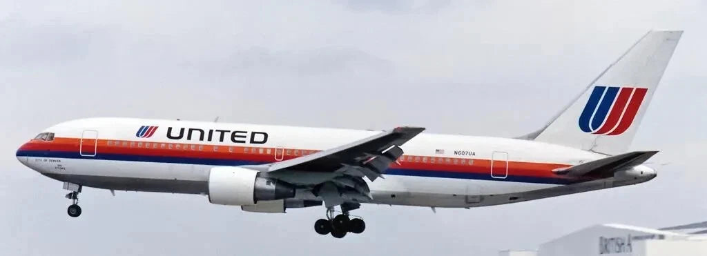 JC WINGS B767-200 UNITED AIRLINES "SAUL BASS" REG: N607UA