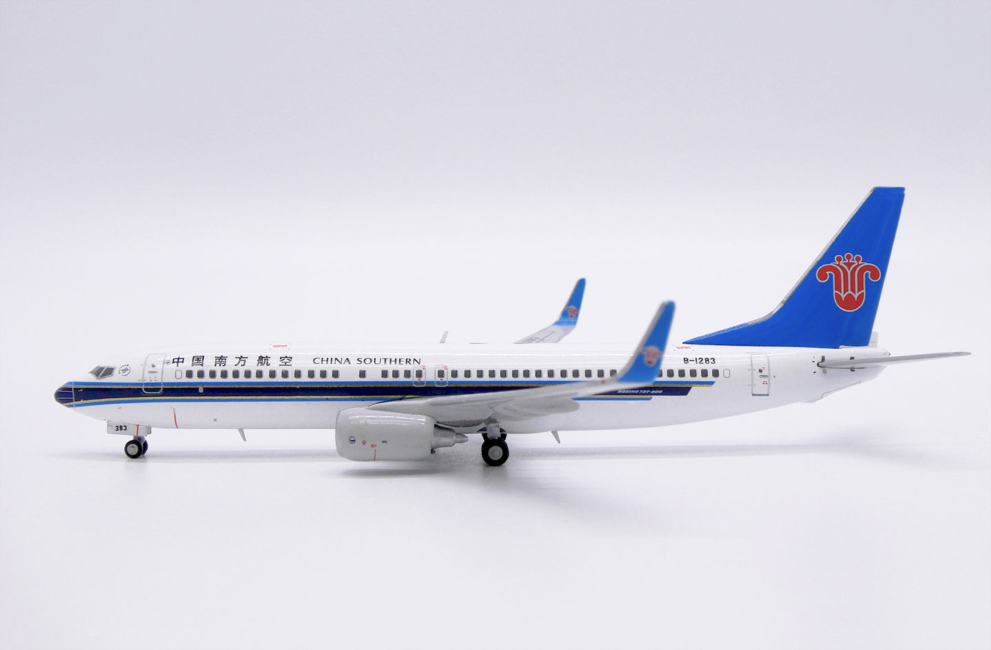 JC WINGS B737-800 CHINA SOUTHERN AIRLINES REG: B-1283