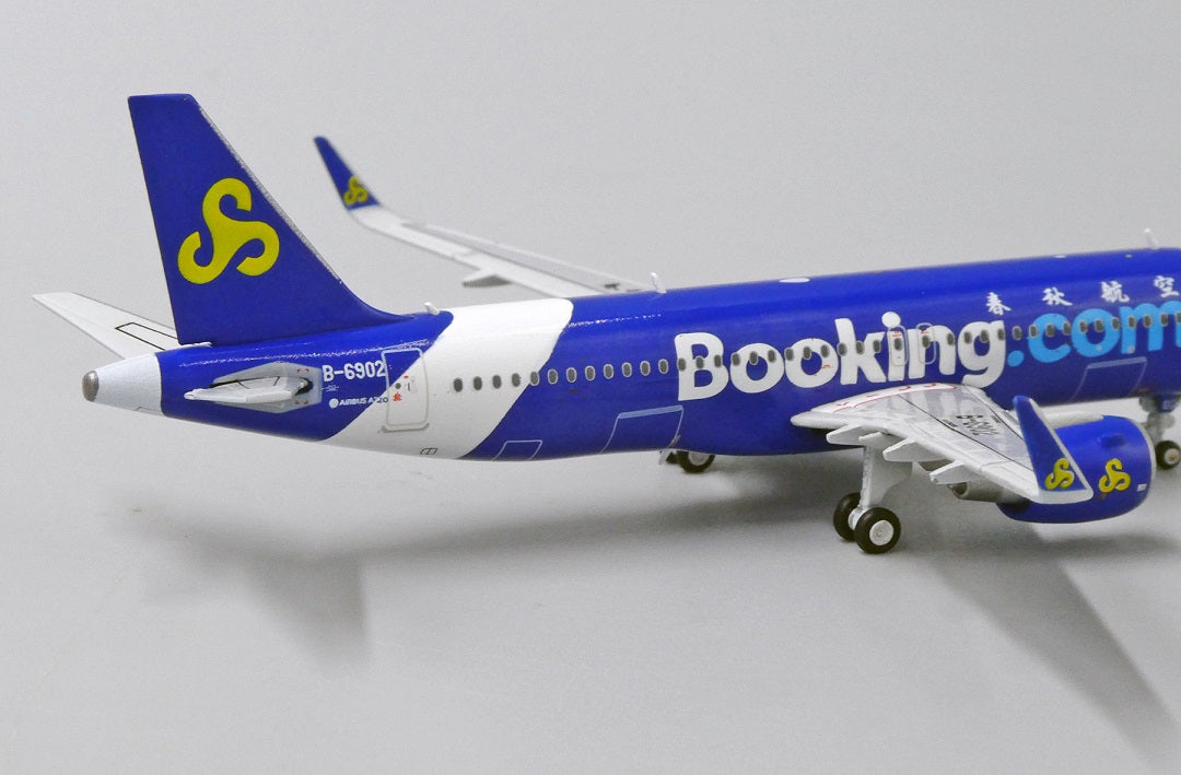 JC WINGS A320 SPRING AIRLINES "BOOKING.COM" REG: B-6902
