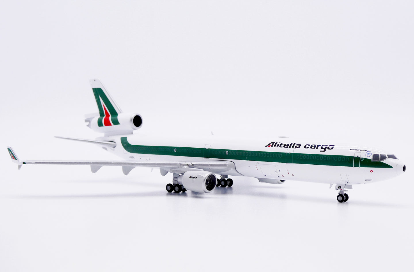 JC WINGS MD-11F ALITALIA CARGO REG: I-DUPA