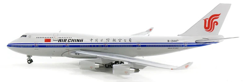 JC WINGS B747-400 AIR CHINA REG: B-2447