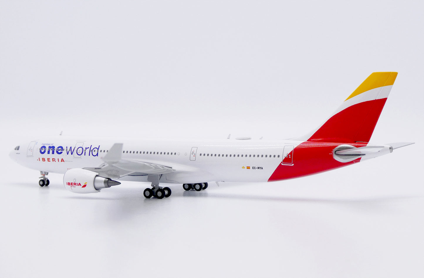 JC WINGS A330-200 IBERIA ONEWORLD REG: EC-MYA