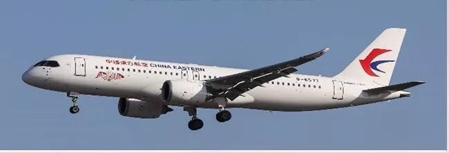 JC WINGS C919 CHINA EASTERN AIRLINES "FIRST COMMERCIAL FLIGHT TO HK" REG: B-657T