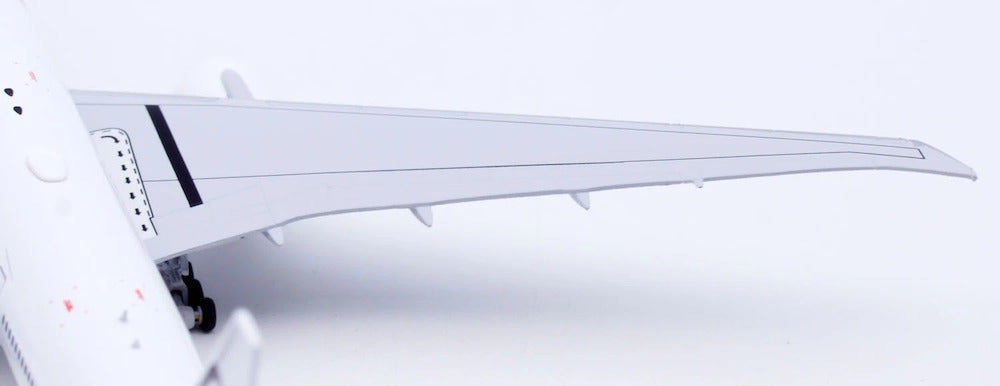 JC WINGS B777-300ER AIR NEW ZEALAND "ALL WHITE" REG: ZK-OKU