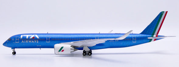 JC WINGS A350-900XWB ITA AIRWAYS REG: EI-IFC