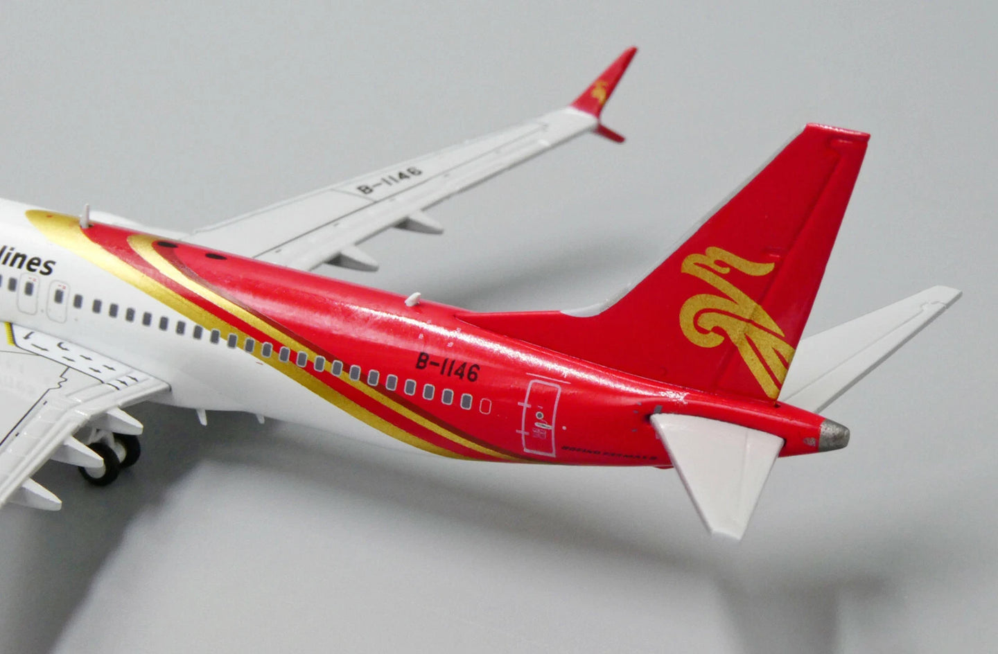 JCWINGS SHENZHEN AIRLINES B737-8 MAX REG: B-1146