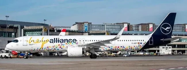 JC WINGS A321NEO LUFTHANSA "HELP ALLIANCE" REG: D-AIEP