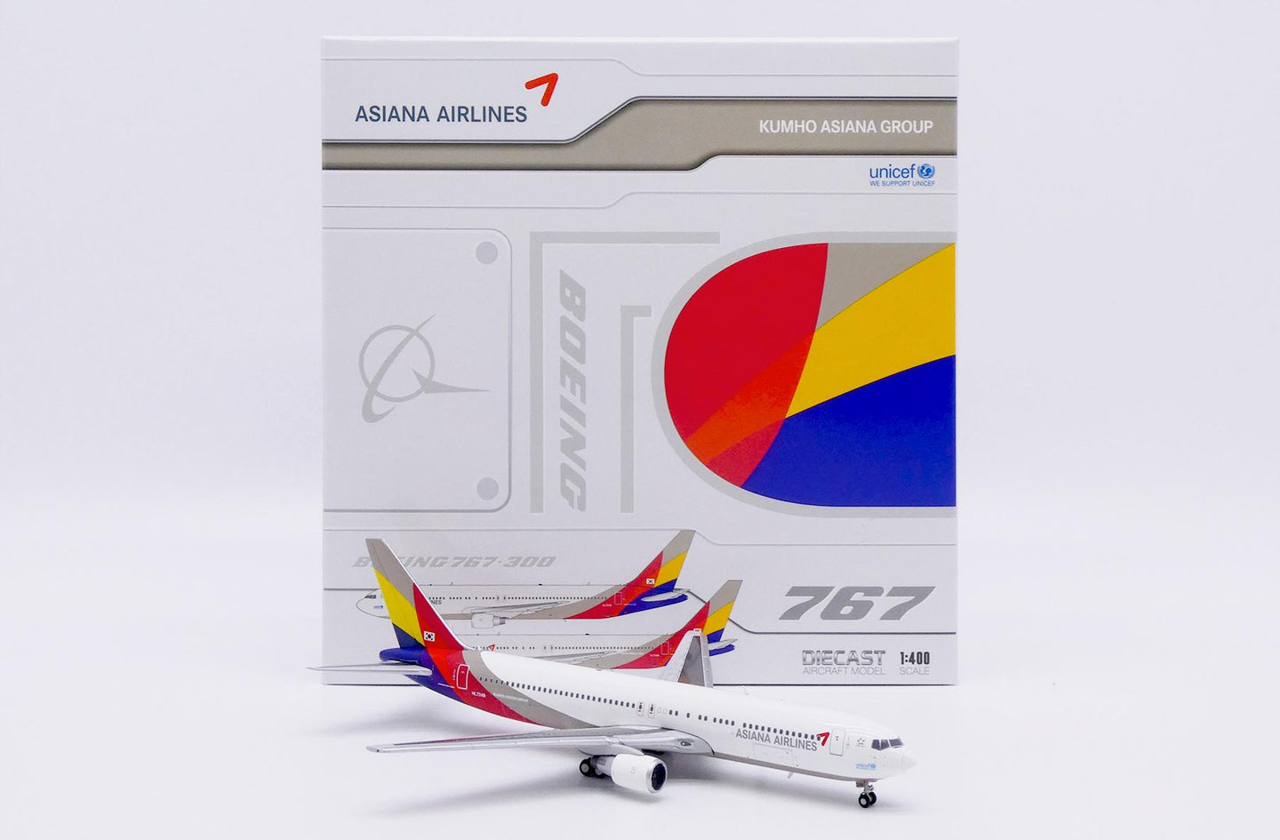 JC WINGS B737 MAX 8 SHENZHEN AIRLINES REG: B-1160