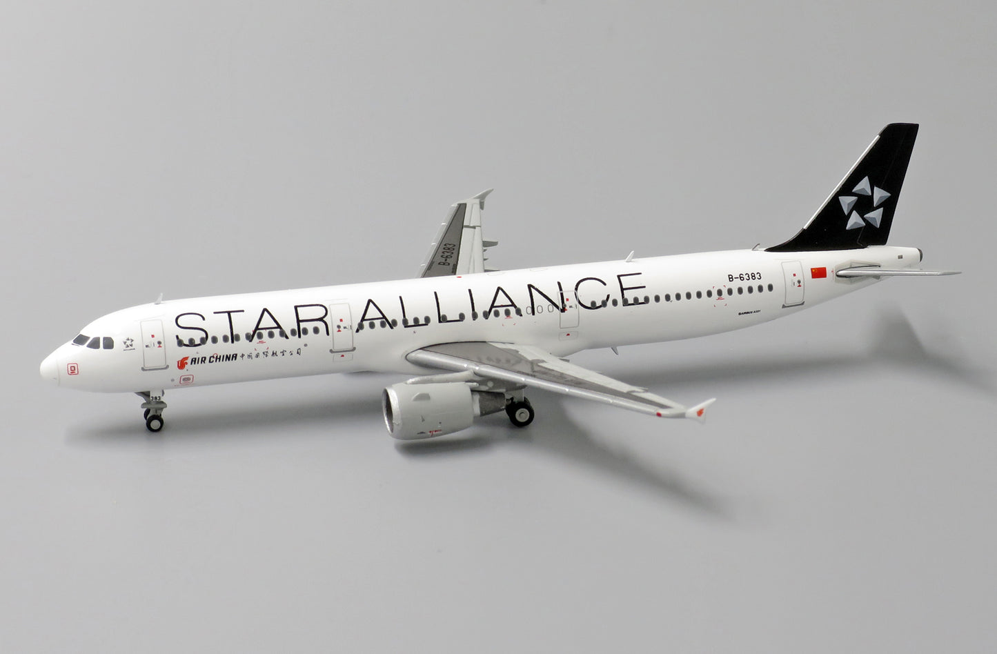 JC WINGS A321 AIR CHINA "STAR ALLIANCE" REG: B-6383