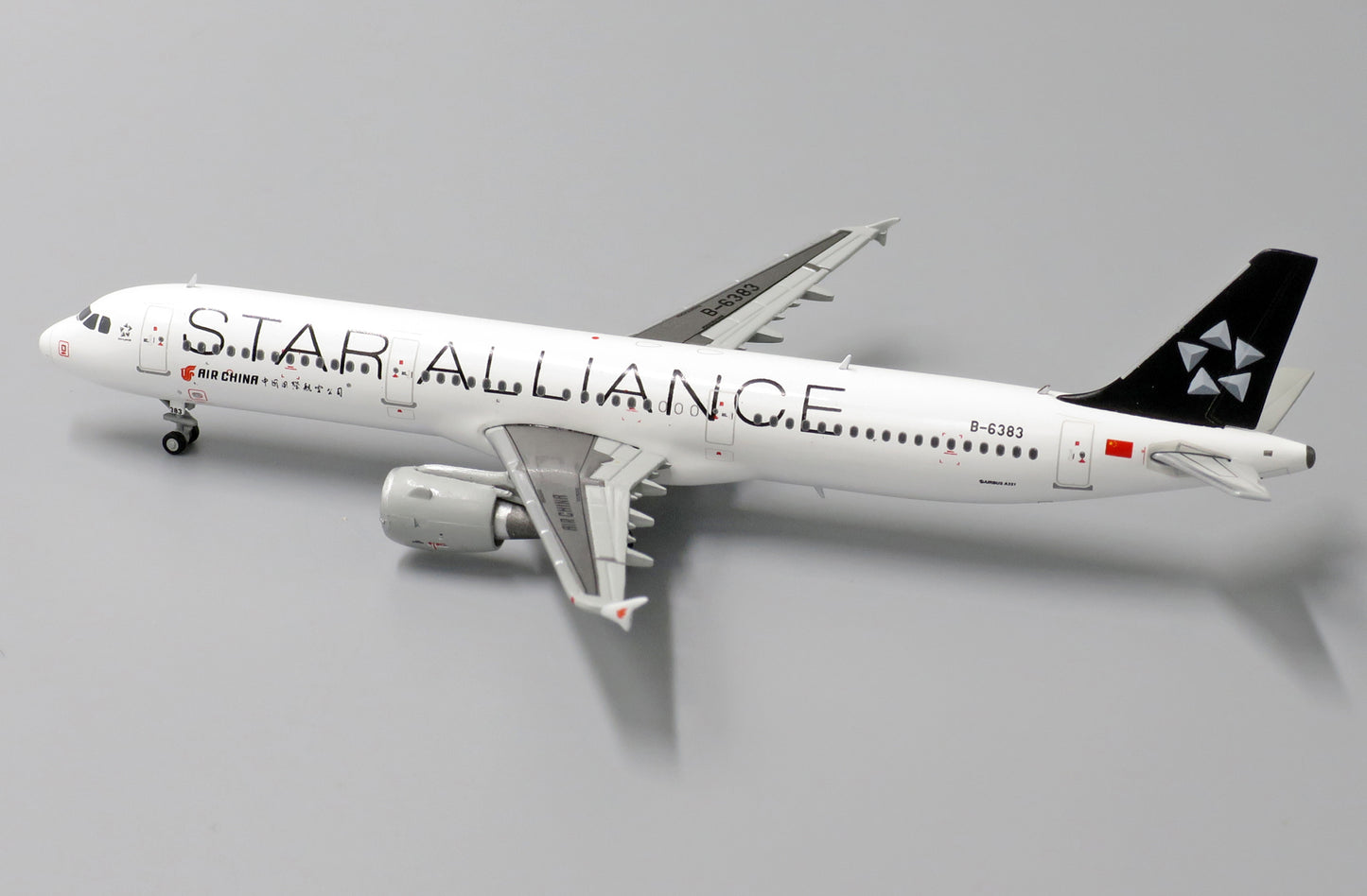 JC WINGS A321 AIR CHINA "STAR ALLIANCE" REG: B-6383