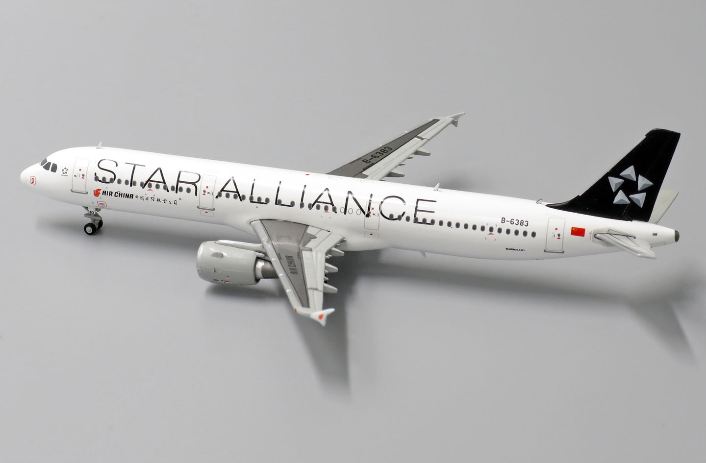 JC WINGS A321 AIR CHINA "STAR ALLIANCE" REG: B-6383