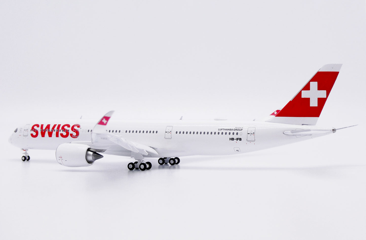 JC WINGS A350-900XWB SWISS (FLAPS DOWN) REG: HB-IFB