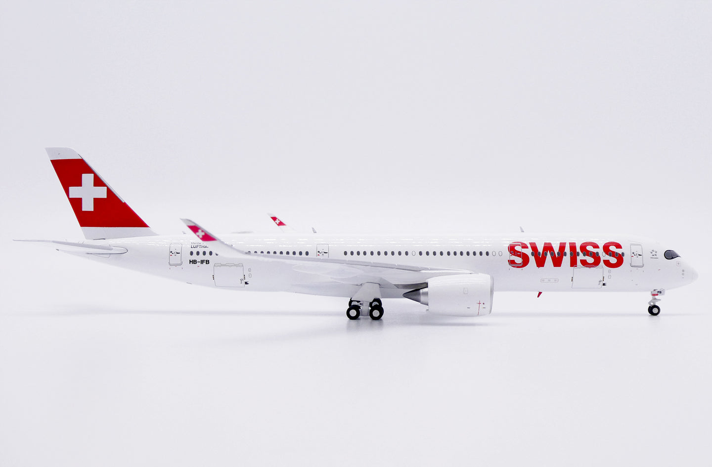 JC WINGS A350-900XWB SWISS REG: HB-IFB