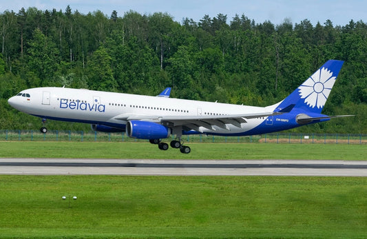JC WINGS A330-200 BELAVIA REG: EW-588PD